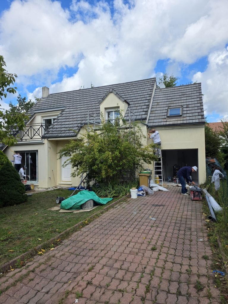 Rénovation complète d’une maison après incendie à Eaubonne (95)