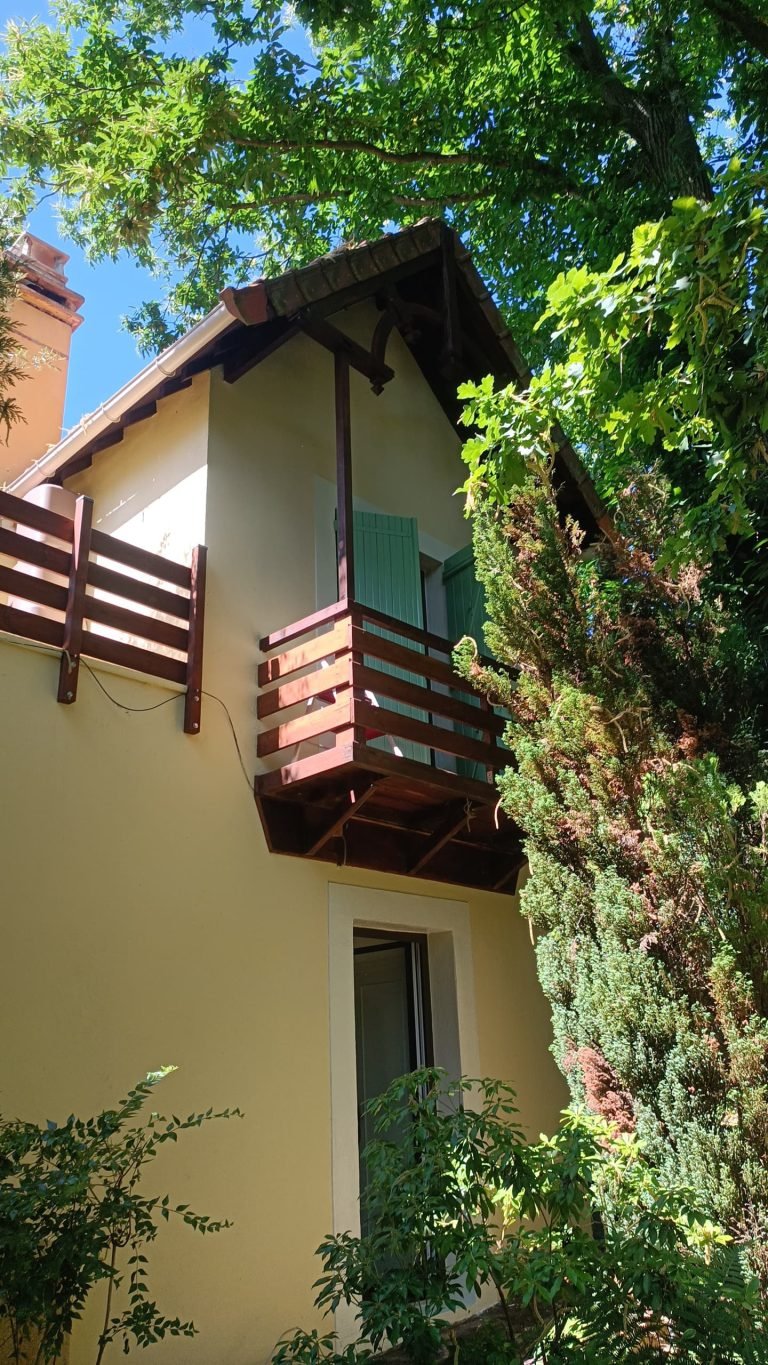 Ravalement peintures extérieurs Paris